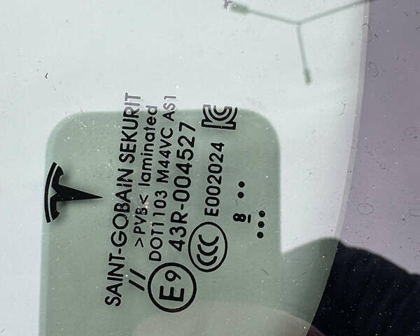 Чорний Тесла Модель 3, об'ємом двигуна 0 л та пробігом 93 тис. км за 19500 $, фото 22 на Automoto.ua