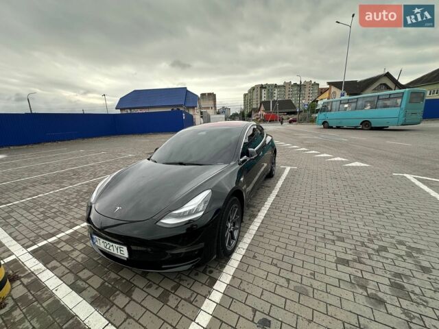 Черный Тесла Модель 3, объемом двигателя 0 л и пробегом 129 тыс. км за 15300 $, фото 2 на Automoto.ua