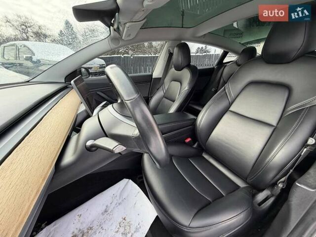 Черный Тесла Модель 3, объемом двигателя 0 л и пробегом 158 тыс. км за 11300 $, фото 13 на Automoto.ua