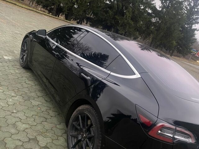 Черный Тесла Модель 3, объемом двигателя 0 л и пробегом 162 тыс. км за 16500 $, фото 5 на Automoto.ua