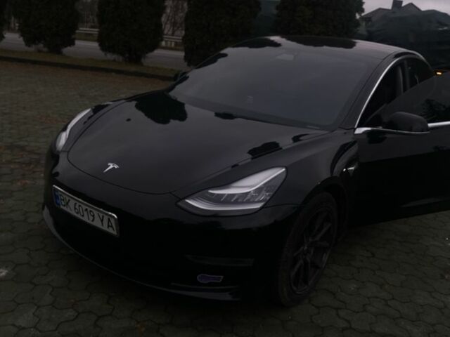 Черный Тесла Модель 3, объемом двигателя 0 л и пробегом 162 тыс. км за 16500 $, фото 4 на Automoto.ua