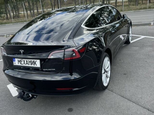 Тесла Модель 3 2018 в Днепре (Днепропетровске) на Automoto.ua Черный Тесла Модель 3, объемом двигателя 0 л и пробегом 135 тыс. км за 18200 $, фото 5 на Automoto.ua