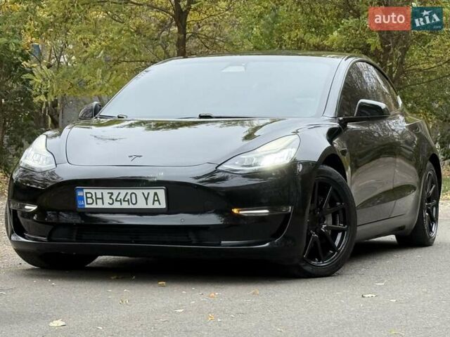 Черный Тесла Модель 3, объемом двигателя 0 л и пробегом 102 тыс. км за 18900 $, фото 24 на Automoto.ua
