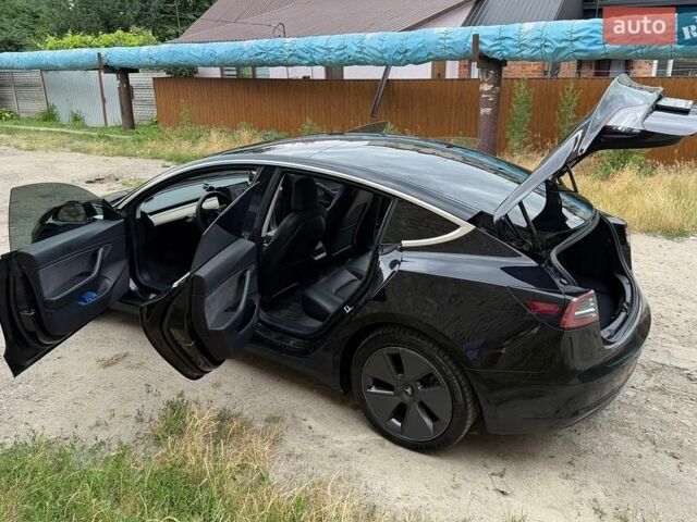 Черный Тесла Модель 3, объемом двигателя 0 л и пробегом 2 тыс. км за 16500 $, фото 7 на Automoto.ua