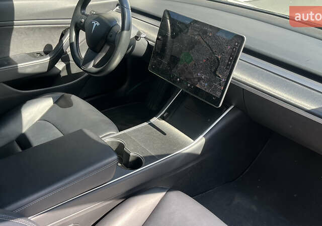 Черный Тесла Модель 3, объемом двигателя 0 л и пробегом 119 тыс. км за 17900 $, фото 11 на Automoto.ua