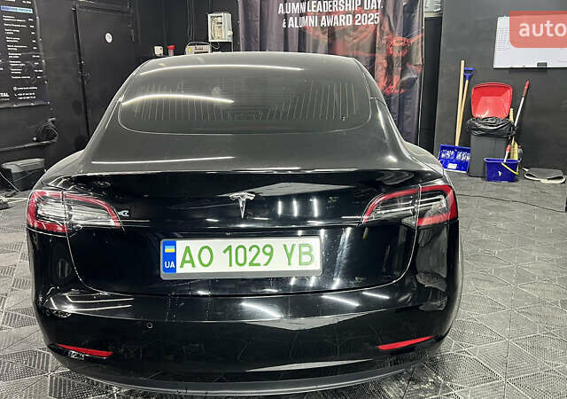 Черный Тесла Модель 3, объемом двигателя 0 л и пробегом 147 тыс. км за 17500 $, фото 2 на Automoto.ua