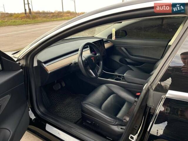 Черный Тесла Модель 3, объемом двигателя 0 л и пробегом 160 тыс. км за 16500 $, фото 46 на Automoto.ua