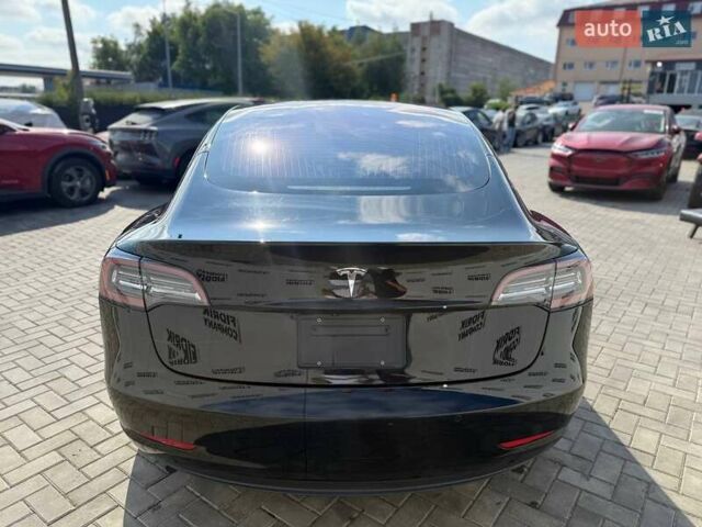 Черный Тесла Модель 3, объемом двигателя 0 л и пробегом 220 тыс. км за 13300 $, фото 15 на Automoto.ua