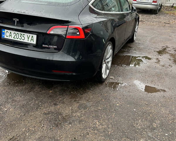 Чорний Тесла Модель 3, об'ємом двигуна 0 л та пробігом 80 тис. км за 17700 $, фото 6 на Automoto.ua
