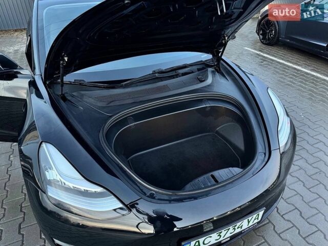Черный Тесла Модель 3, объемом двигателя 0 л и пробегом 253 тыс. км за 11300 $, фото 3 на Automoto.ua