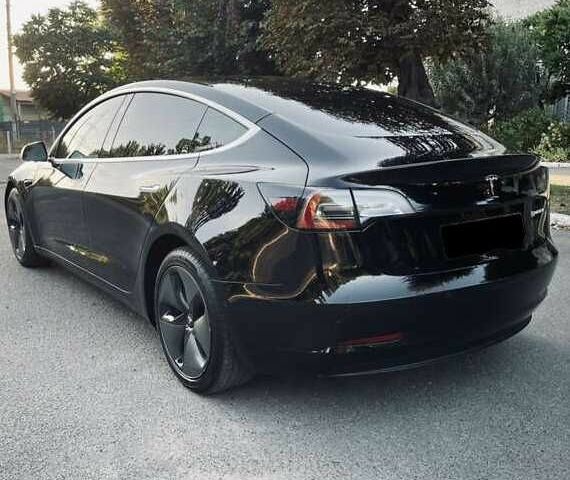 Черный Тесла Модель 3, объемом двигателя 0 л и пробегом 70 тыс. км за 13000 $, фото 4 на Automoto.ua