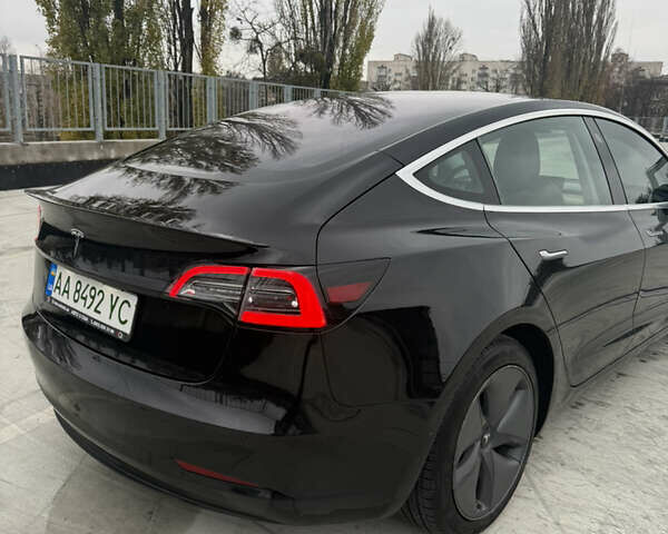 Черный Тесла Модель 3, объемом двигателя 0 л и пробегом 130 тыс. км за 15100 $, фото 12 на Automoto.ua