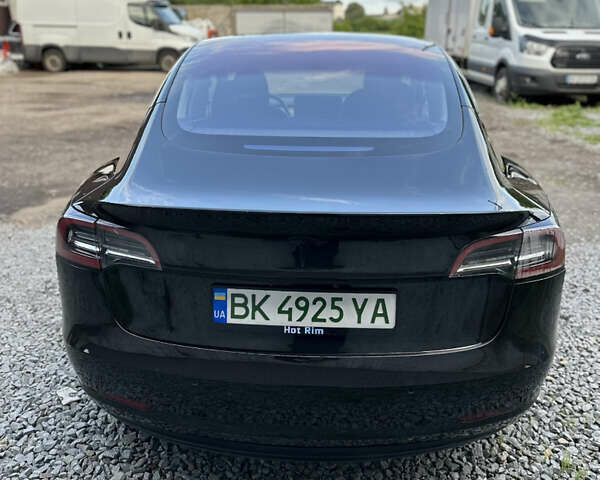 Чорний Тесла Модель 3, об'ємом двигуна 0 л та пробігом 245 тис. км за 15500 $, фото 5 на Automoto.ua