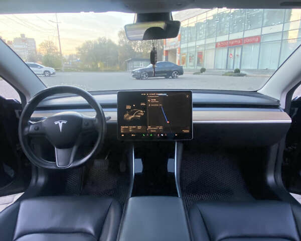 Тесла Модель 3 2018 в Хмельницком на Automoto.ua Черный Тесла Модель 3, объемом двигателя 0 л и пробегом 177 тыс. км за 16600 $, фото 9 на Automoto.ua