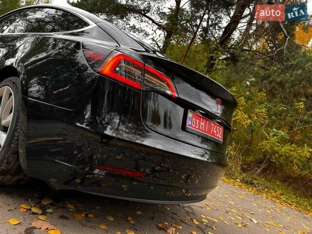 Черный Тесла Модель 3, объемом двигателя 0 л и пробегом 160 тыс. км за 16500 $, фото 25 на Automoto.ua