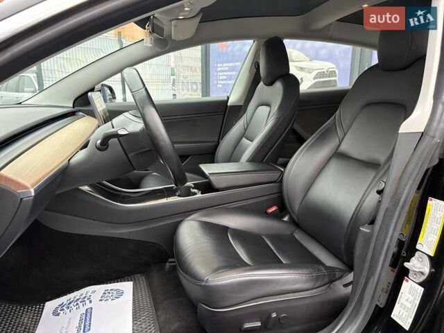 Черный Тесла Модель 3, объемом двигателя 0 л и пробегом 83 тыс. км за 20000 $, фото 9 на Automoto.ua