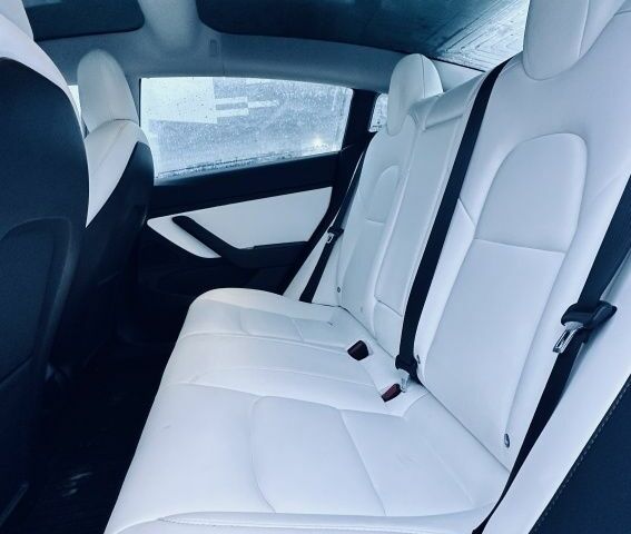 Черный Тесла Модель 3, объемом двигателя 0 л и пробегом 122 тыс. км за 18900 $, фото 10 на Automoto.ua