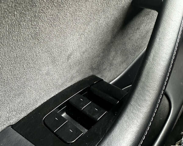 Черный Тесла Модель 3, объемом двигателя 0 л и пробегом 107 тыс. км за 24500 $, фото 25 на Automoto.ua