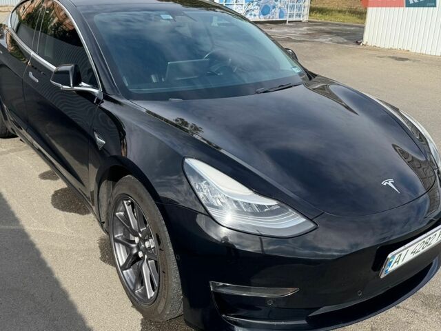 Черный Тесла Модель 3, объемом двигателя 0 л и пробегом 251 тыс. км за 14700 $, фото 2 на Automoto.ua