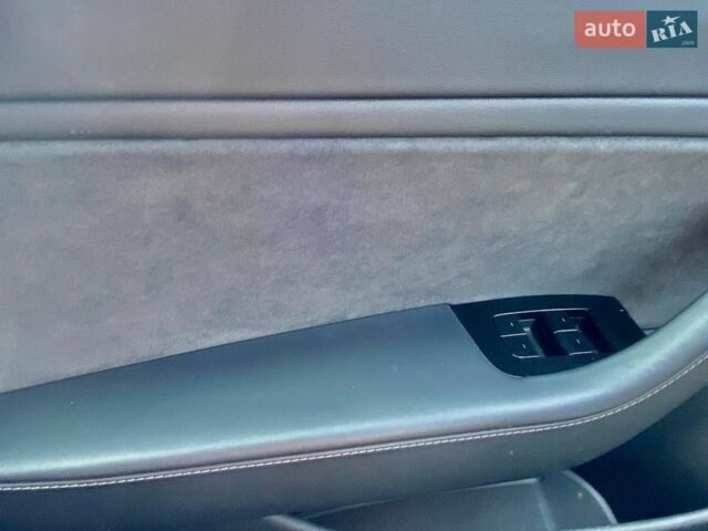 Чорний Тесла Модель 3, об'ємом двигуна 0 л та пробігом 49 тис. км за 19000 $, фото 14 на Automoto.ua