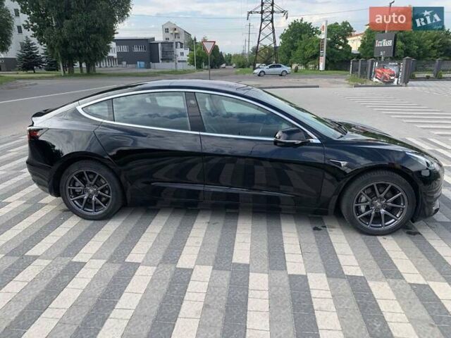Чорний Тесла Модель 3, об'ємом двигуна 0 л та пробігом 124 тис. км за 18700 $, фото 6 на Automoto.ua