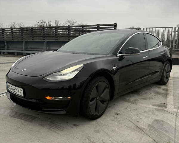 Черный Тесла Модель 3, объемом двигателя 0 л и пробегом 130 тыс. км за 15100 $, фото 8 на Automoto.ua