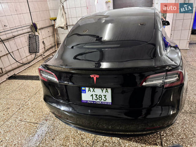 Черный Тесла Модель 3, объемом двигателя 0 л и пробегом 115 тыс. км за 16999 $, фото 5 на Automoto.ua
