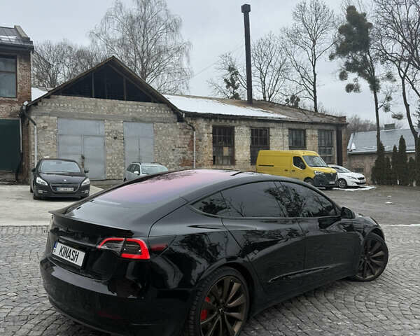 Черный Тесла Модель 3, объемом двигателя 0 л и пробегом 92 тыс. км за 18499 $, фото 4 на Automoto.ua