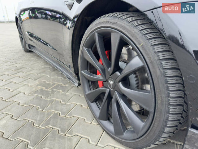 Чорний Тесла Модель 3, об'ємом двигуна 0 л та пробігом 93 тис. км за 19500 $, фото 19 на Automoto.ua