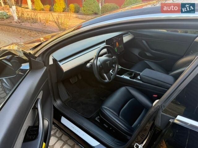 Чорний Тесла Модель 3, об'ємом двигуна 0 л та пробігом 128 тис. км за 14700 $, фото 9 на Automoto.ua