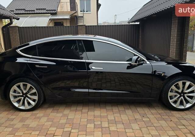 Чорний Тесла Модель 3, об'ємом двигуна 0 л та пробігом 103 тис. км за 19000 $, фото 3 на Automoto.ua