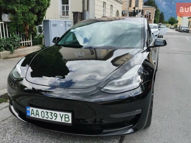Черный Тесла Модель 3, объемом двигателя 0 л и пробегом 135 тыс. км за 25000 $, фото 1 на Automoto.ua