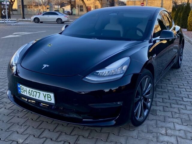 Черный Тесла Модель 3, объемом двигателя 0 л и пробегом 143 тыс. км за 15100 $, фото 1 на Automoto.ua