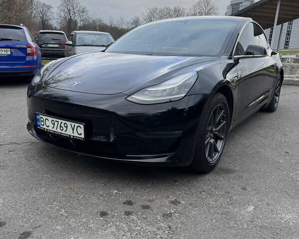 Черный Тесла Модель 3, объемом двигателя 0 л и пробегом 123 тыс. км за 15500 $, фото 15 на Automoto.ua