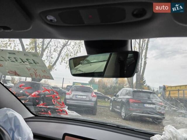 Чорний Тесла Модель 3, об'ємом двигуна 0 л та пробігом 130 тис. км за 12700 $, фото 11 на Automoto.ua