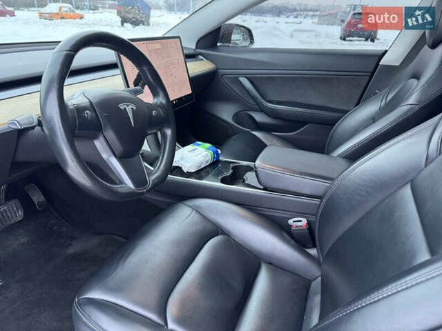 Черный Тесла Модель 3, объемом двигателя 0 л и пробегом 168 тыс. км за 14999 $, фото 12 на Automoto.ua