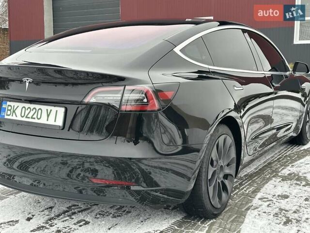 Черный Тесла Модель 3, объемом двигателя 0 л и пробегом 114 тыс. км за 16750 $, фото 14 на Automoto.ua