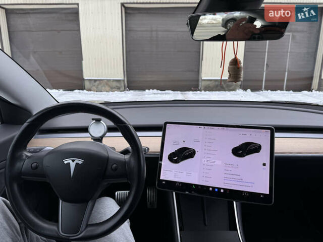 Чорний Тесла Модель 3, об'ємом двигуна 0 л та пробігом 115 тис. км за 19500 $, фото 21 на Automoto.ua