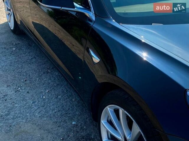 Чорний Тесла Модель 3, об'ємом двигуна 0 л та пробігом 49 тис. км за 19000 $, фото 8 на Automoto.ua