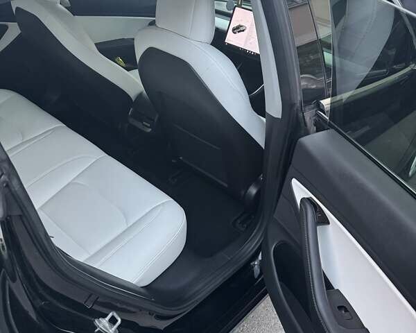 Черный Тесла Модель 3, объемом двигателя 0 л и пробегом 110 тыс. км за 18500 $, фото 9 на Automoto.ua