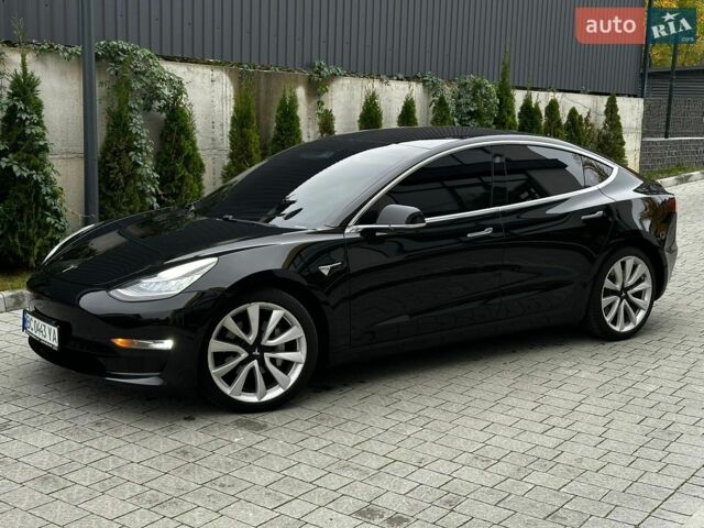 Черный Тесла Модель 3, объемом двигателя 0 л и пробегом 107 тыс. км за 17900 $, фото 7 на Automoto.ua