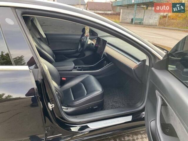 Черный Тесла Модель 3, объемом двигателя 0 л и пробегом 160 тыс. км за 16500 $, фото 50 на Automoto.ua