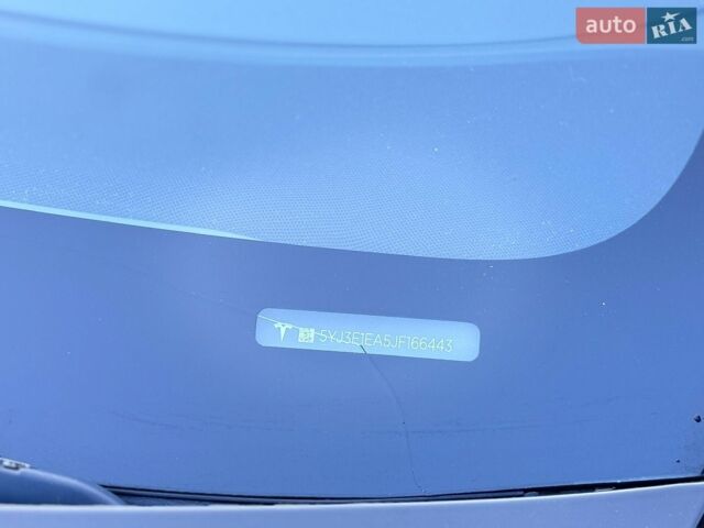 Черный Тесла Модель 3, объемом двигателя 0 л и пробегом 140 тыс. км за 15500 $, фото 8 на Automoto.ua