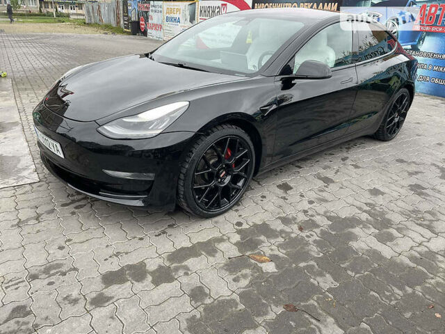 Черный Тесла Модель 3, объемом двигателя 0 л и пробегом 95 тыс. км за 23000 $, фото 6 на Automoto.ua