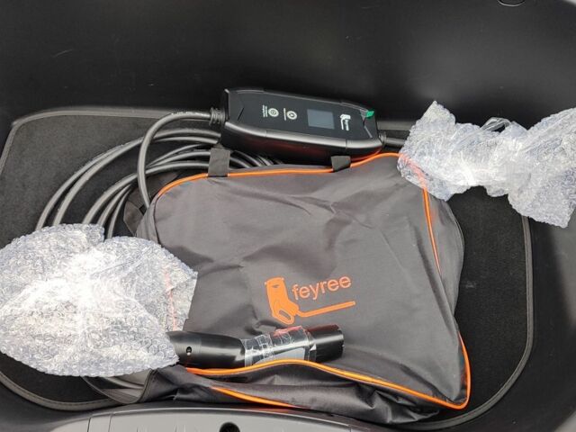 Чорний Тесла Модель 3, об'ємом двигуна 0 л та пробігом 160 тис. км за 16500 $, фото 22 на Automoto.ua