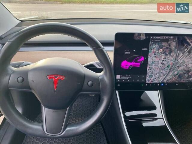Черный Тесла Модель 3, объемом двигателя 0 л и пробегом 160 тыс. км за 16500 $, фото 39 на Automoto.ua