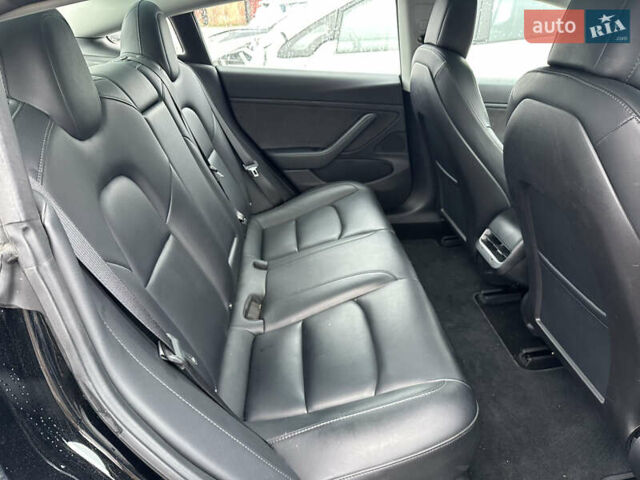 Чорний Тесла Модель 3, об'ємом двигуна 0 л та пробігом 160 тис. км за 9900 $, фото 9 на Automoto.ua