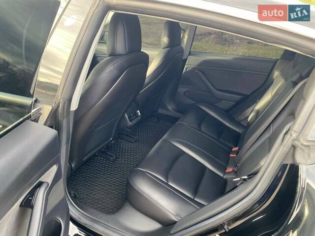 Черный Тесла Модель 3, объемом двигателя 0 л и пробегом 160 тыс. км за 16500 $, фото 60 на Automoto.ua