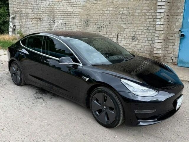 Черный Тесла Модель 3, объемом двигателя 0 л и пробегом 2 тыс. км за 16500 $, фото 1 на Automoto.ua