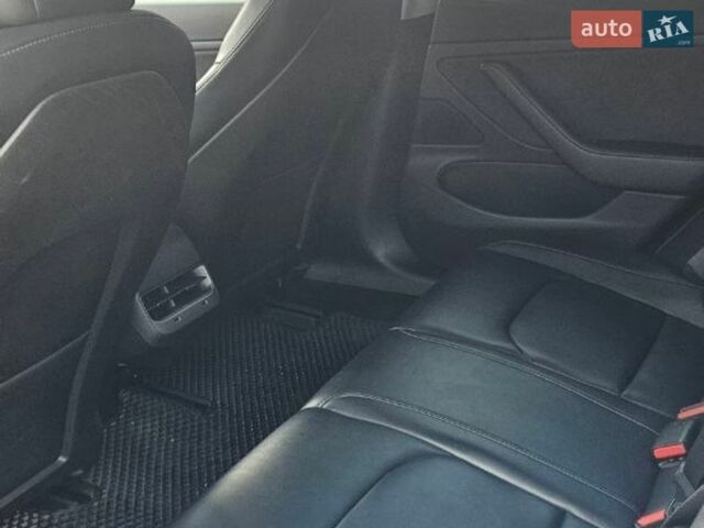 Черный Тесла Модель 3, объемом двигателя 0 л и пробегом 205 тыс. км за 17500 $, фото 10 на Automoto.ua